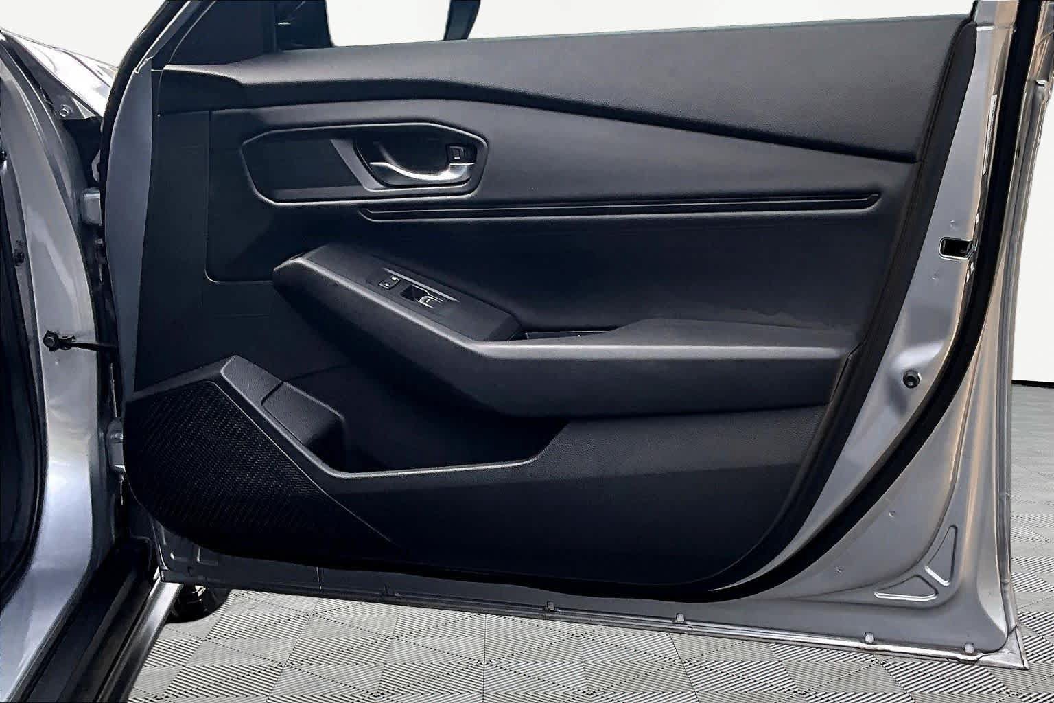 Used 2024 Honda Accord EX image 23