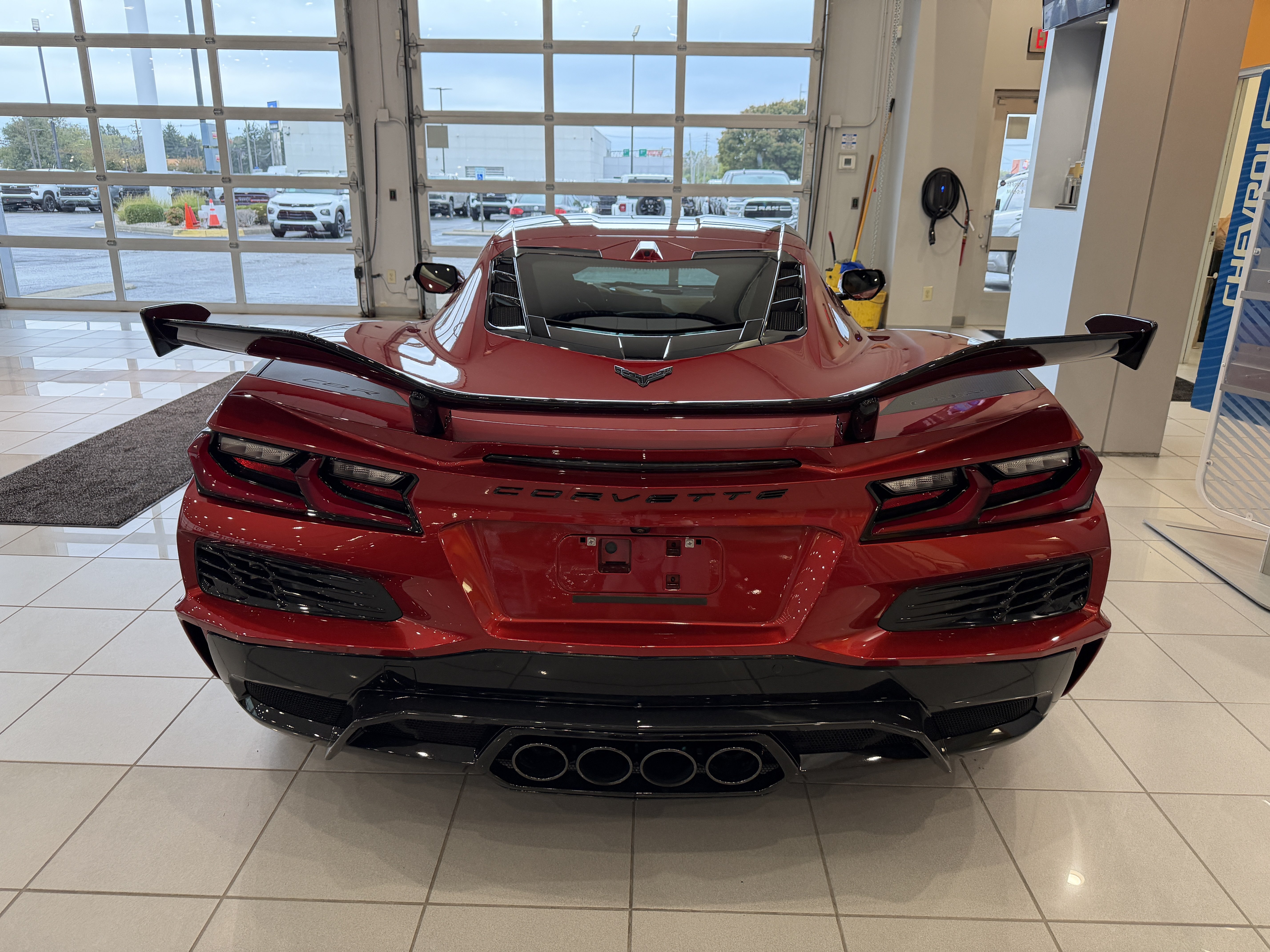 Used 2024 Chevrolet Corvette Z06 w/ Z07 Performance Package RWD image 6
