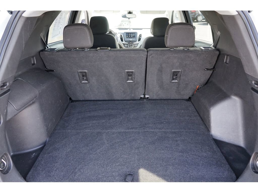 Used 2021 Chevrolet Equinox LS w/ LS Convenience Package image 28