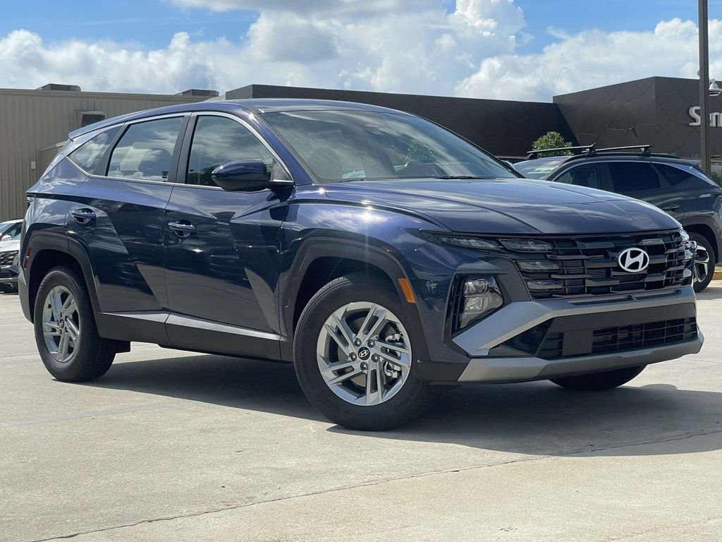 New 2026 Hyundai Tucson SE FWD image 1