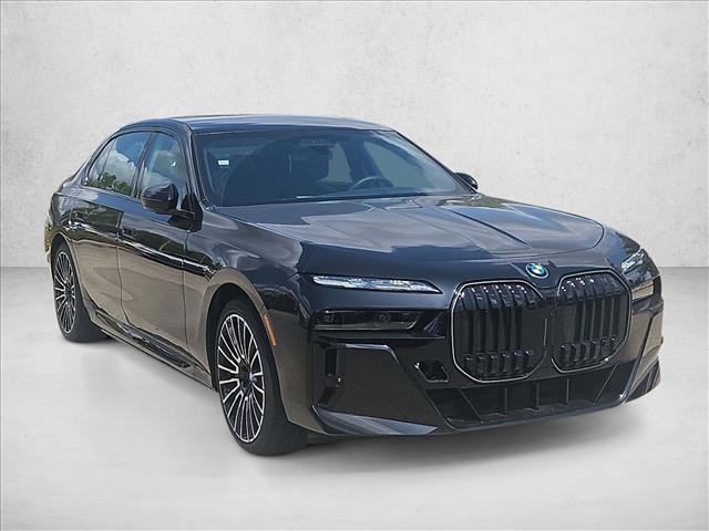 Used 2026 BMW i7 xDrive60 w/ Executive Package AWD/4WD image 6