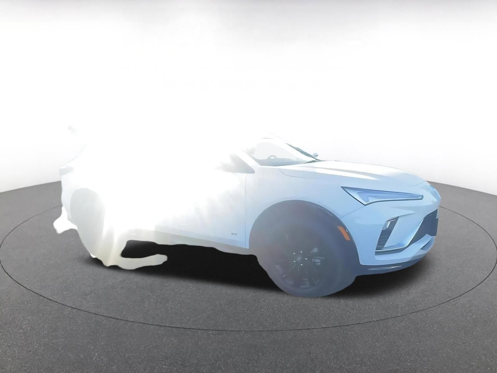 Used 2025 Buick Envista Sport Touring image 2