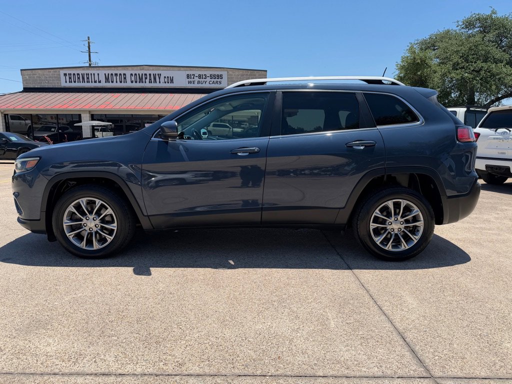 Used 2019 Jeep Cherokee Latitude Plus FWD image 4