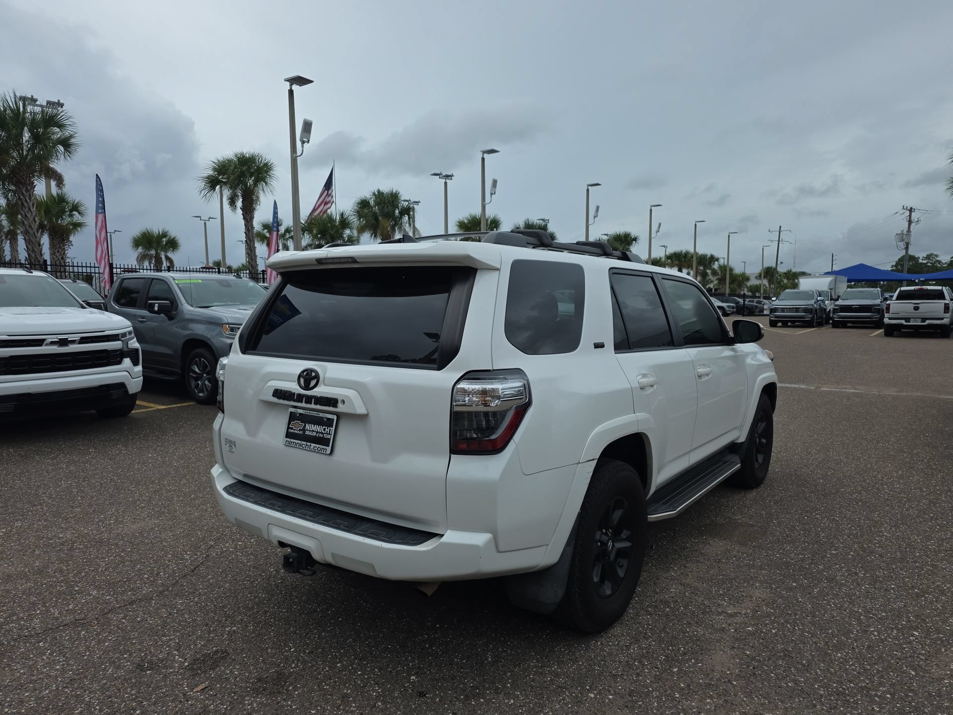 Used 2017 Toyota 4Runner SR5 Premium RWD image 16