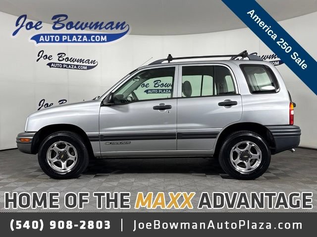 Used 2001 Chevrolet Tracker 4WD w/ Preferred Equipment Group