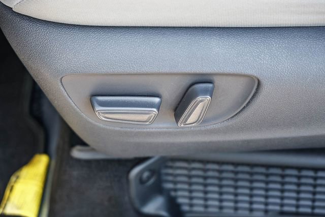 Used 2021 Toyota Sienna LE w/ LE Plus Package image 27