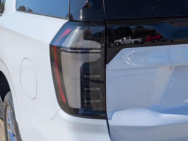 New 2026 Chevrolet Suburban Premier image 18