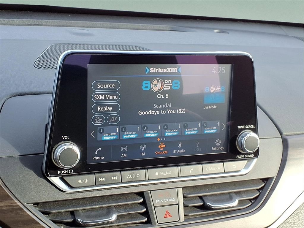 Used 2024 Nissan Altima 2.5 SV FWD image 10