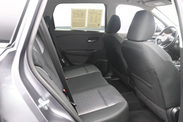 Used 2023 Nissan Rogue SV AWD/4WD image 28