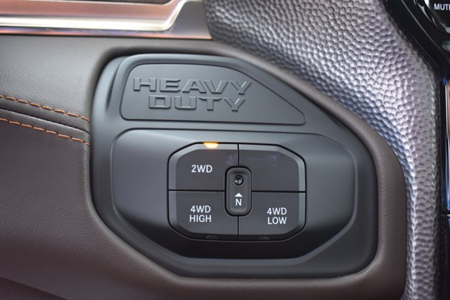 New 2026 RAM 2500 Limited AWD/4WD image 31