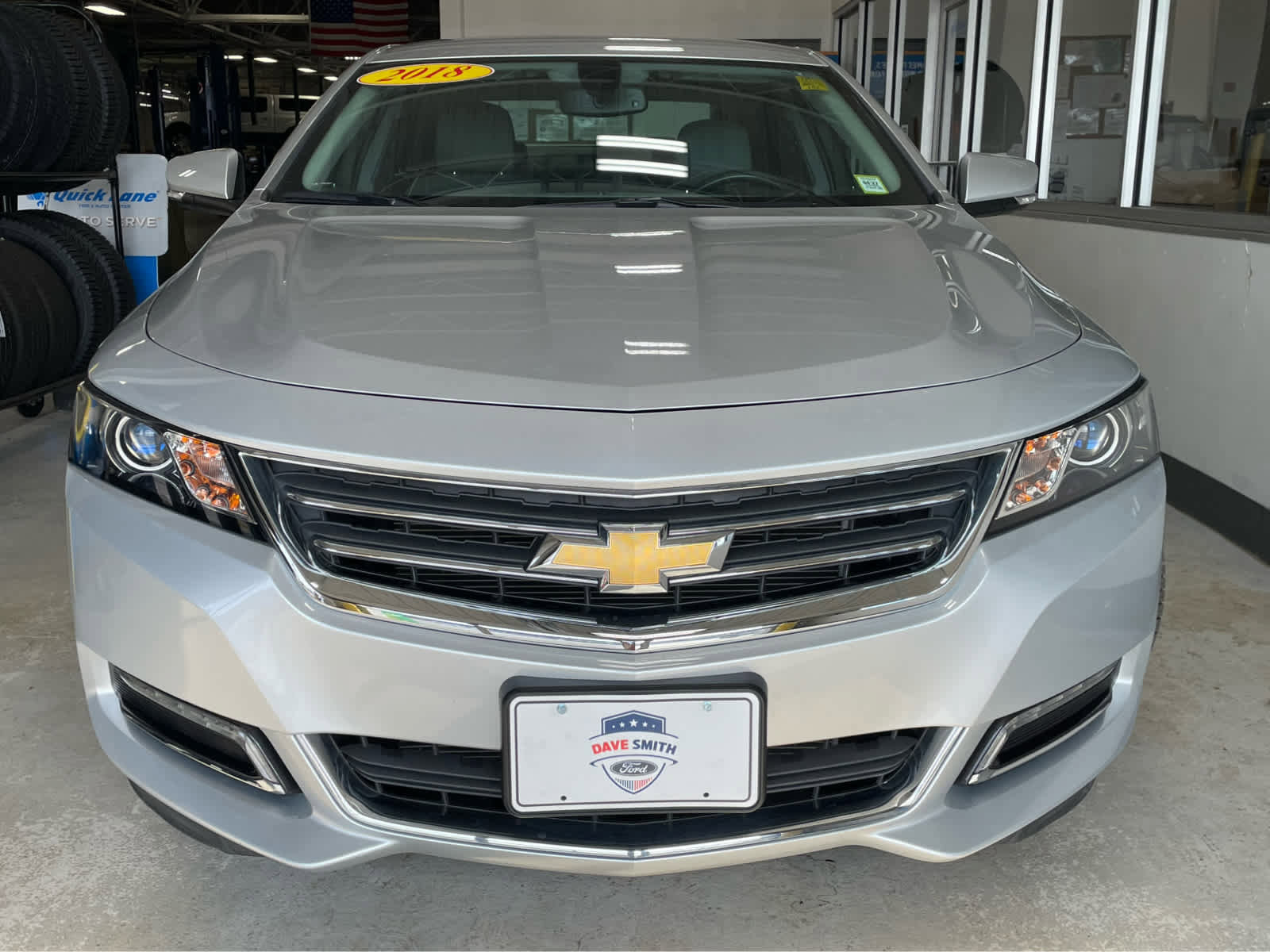 Used 2018 Chevrolet Impala LT w/ LT Convenience Package FWD image 3