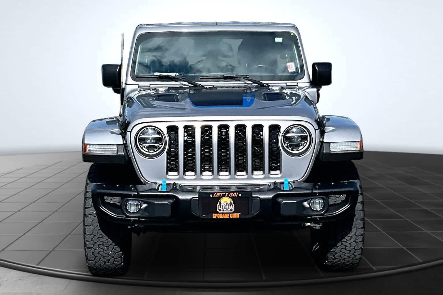 Used 2021 Jeep Wrangler Unlimited Rubicon 4xe w/ Steel Bumper Group AWD/4WD image 6