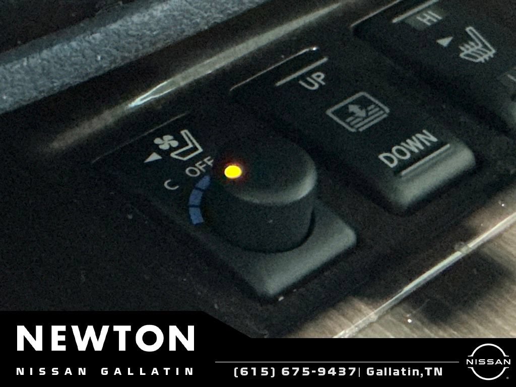 Used 2014 Nissan Maxima 3.5 SV w/ Premium Package FWD image 12