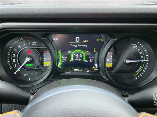 Used 2024 Jeep Wrangler Sahara w/ Safety Group image 10