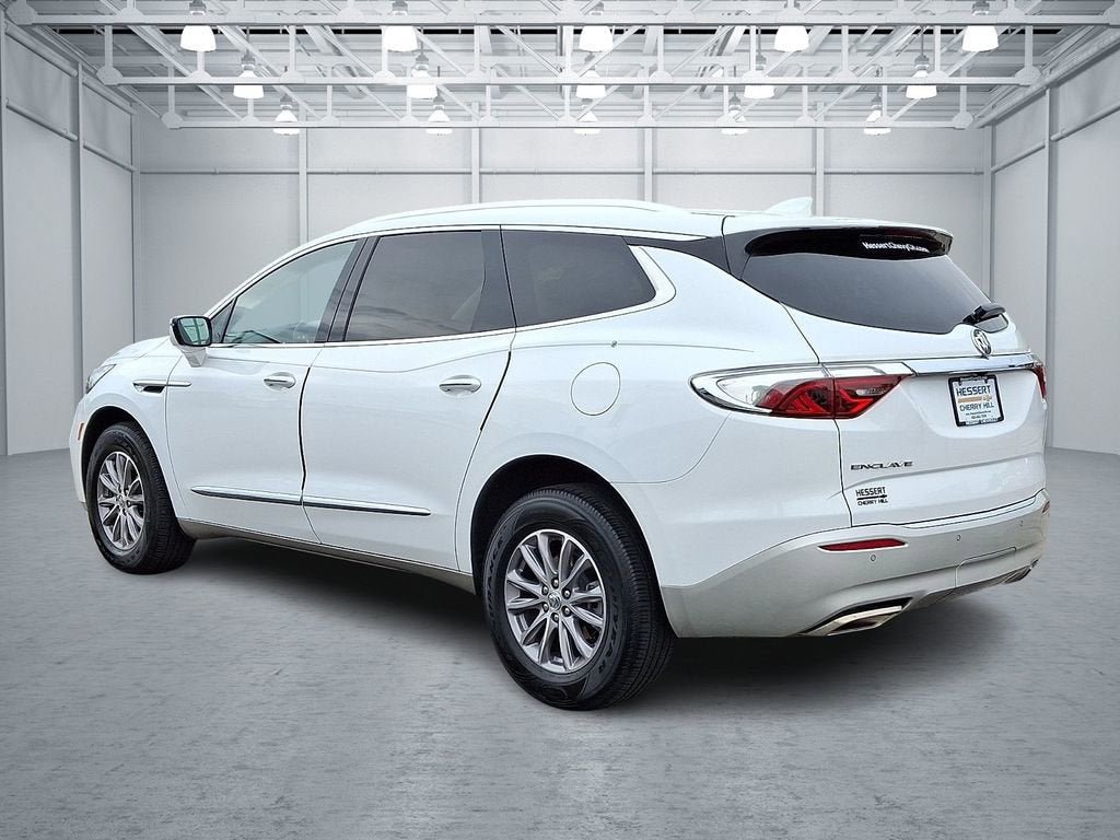 Certified 2023 Buick Enclave Essence FWD image 8