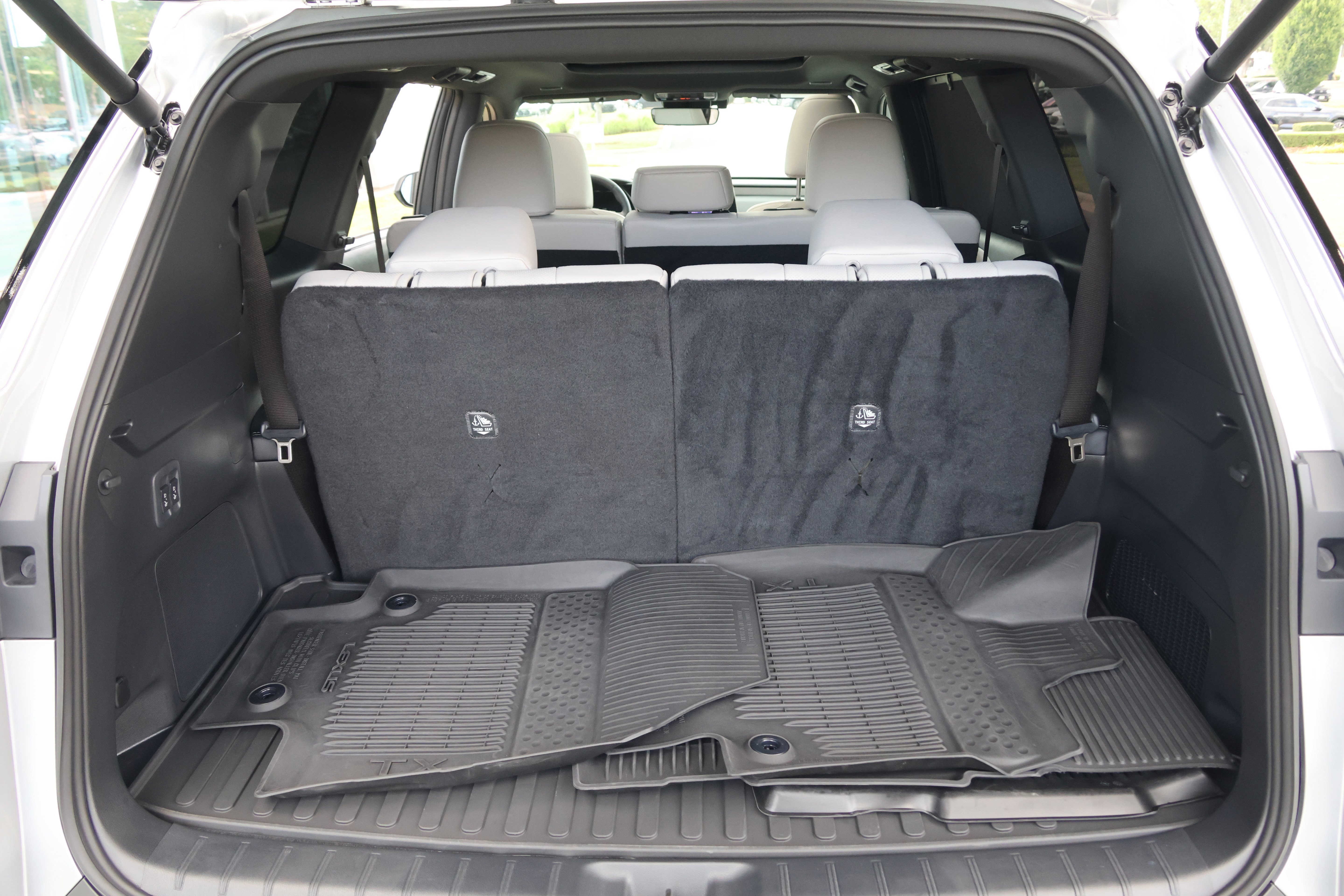 Certified 2025 Lexus TX 350 FWD w/ Technology Package image 38
