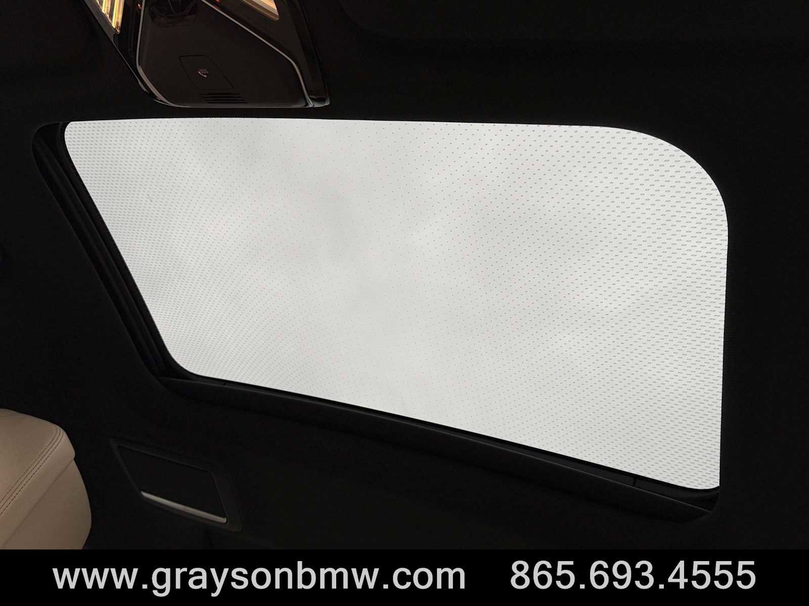 Used 2020 BMW 750i xDrive w/ Executive Package image 29