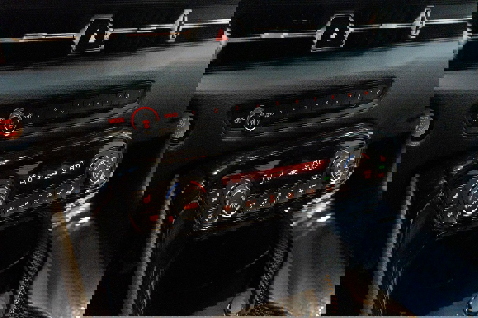 Used 2024 Toyota Supra Premium image 37