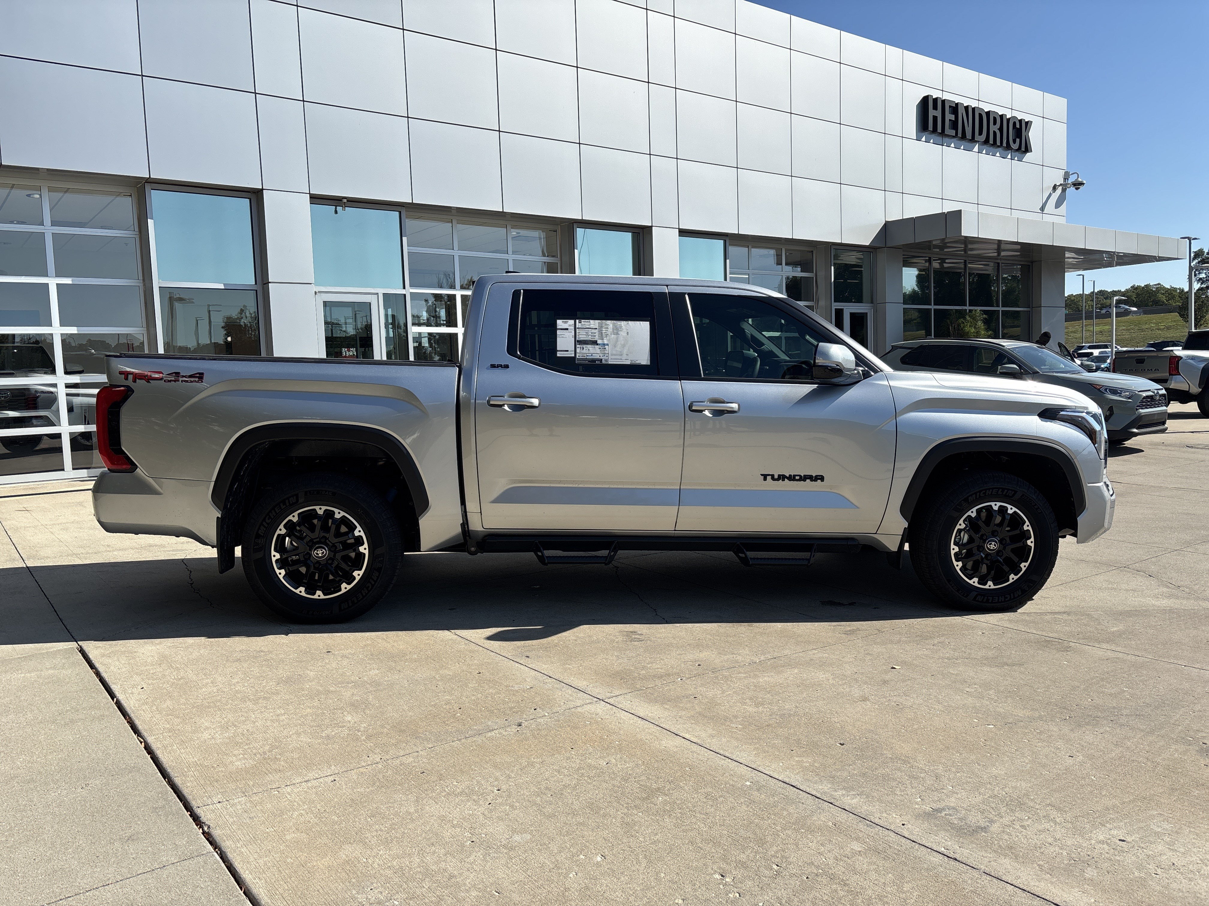 Used 2026 Toyota Tundra SR5 w/ TRD Off-Road Package AWD/4WD image 10