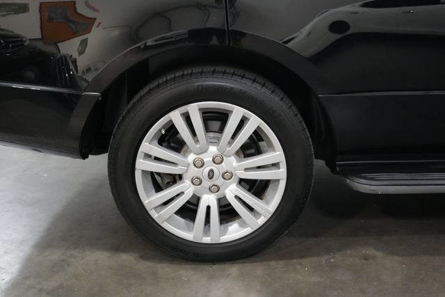 Used 2011 Land Rover Range Rover HSE LUX AWD/4WD image 12