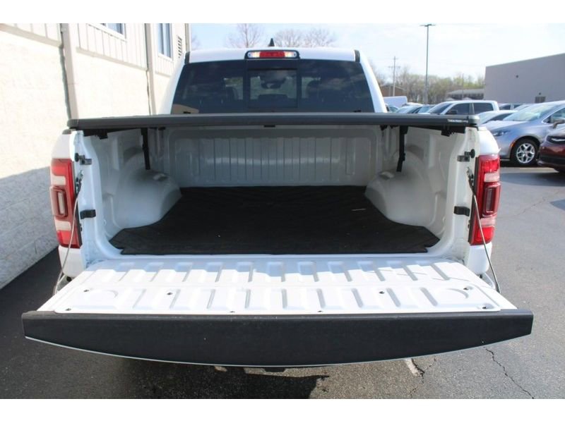 Used 2024 RAM 1500 Laramie image 7