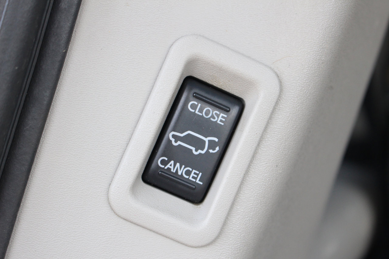 Used 2012 Nissan Armada SL w/ DVD FES Pkg image 47