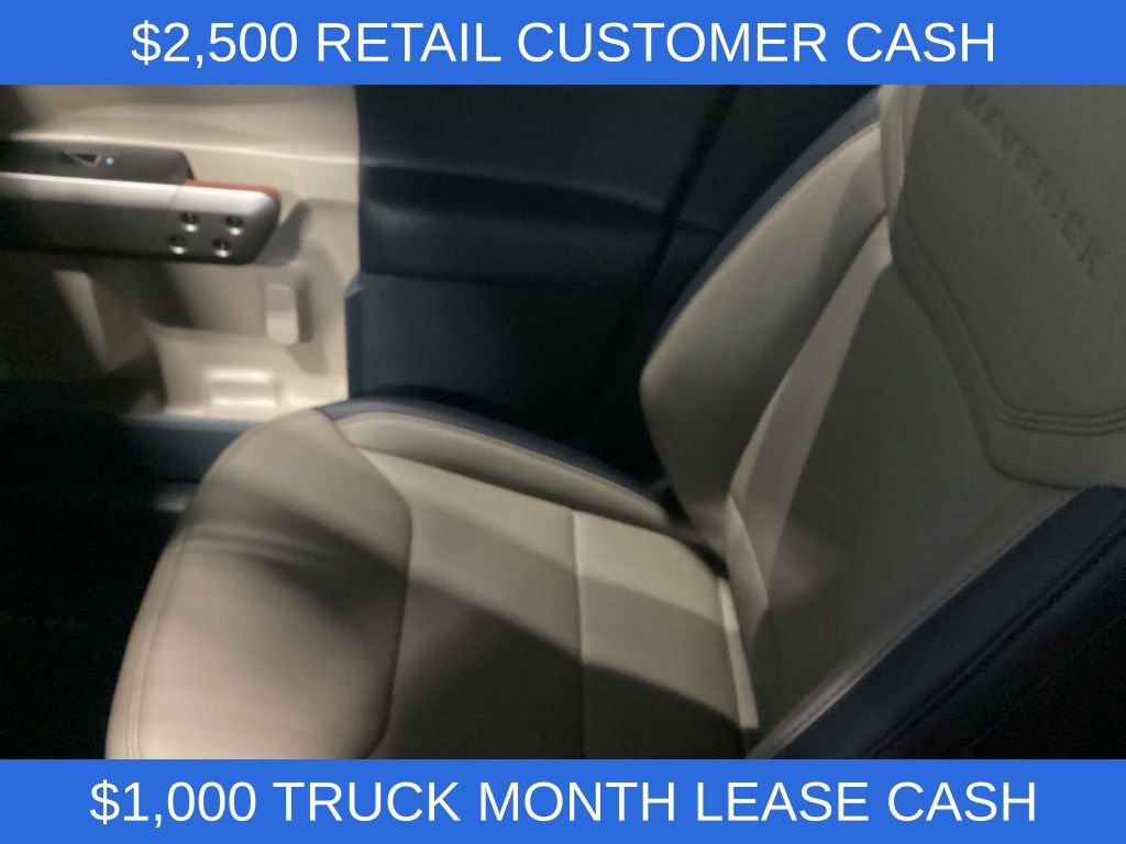 New 2025 Ford Maverick Lariat w/ 4K Tow Package image 15