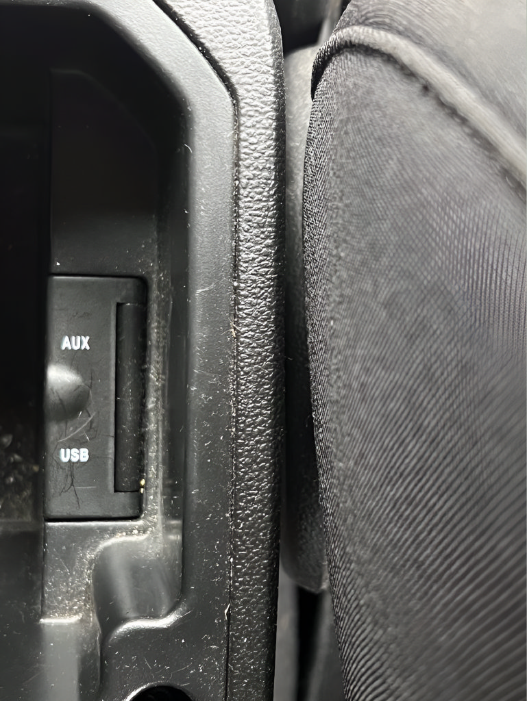Used 2014 Chevrolet Cruze LT FWD image 25