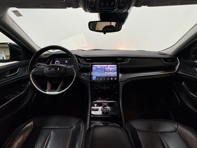 Certified 2022 Jeep Grand Cherokee L Limited image 15