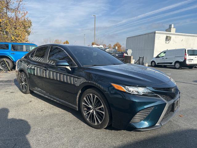 Used 2019 Toyota Camry SE