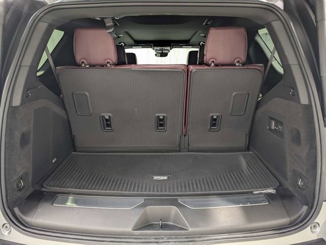Used 2025 Cadillac Escalade Sport w/ LPO, ONYX Package RWD image 30