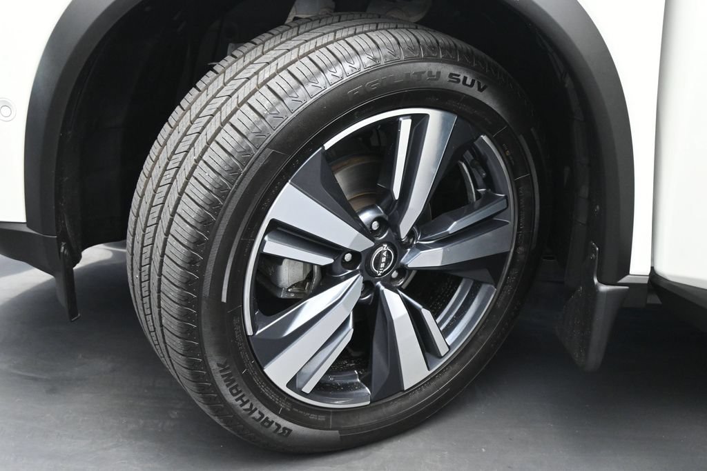 Used 2023 Nissan Rogue SL w/ SL Premium Package FWD image 22