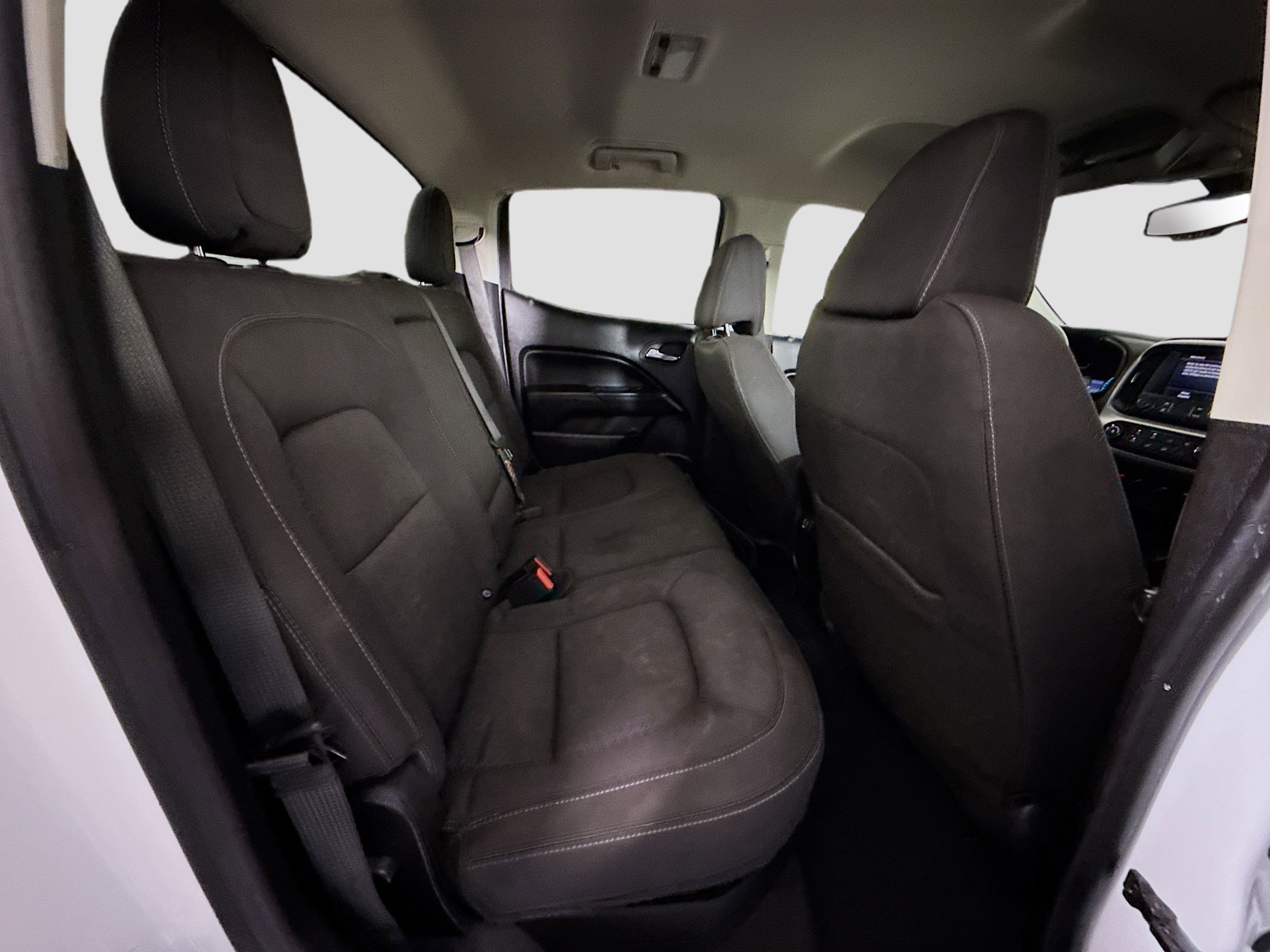 Used 2020 GMC Canyon SLE w/ Elevation Edition image 26