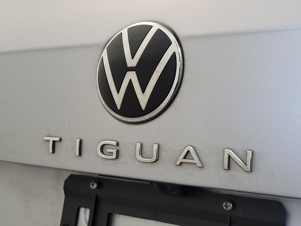 Used 2023 Volkswagen Tiguan SE FWD image 7