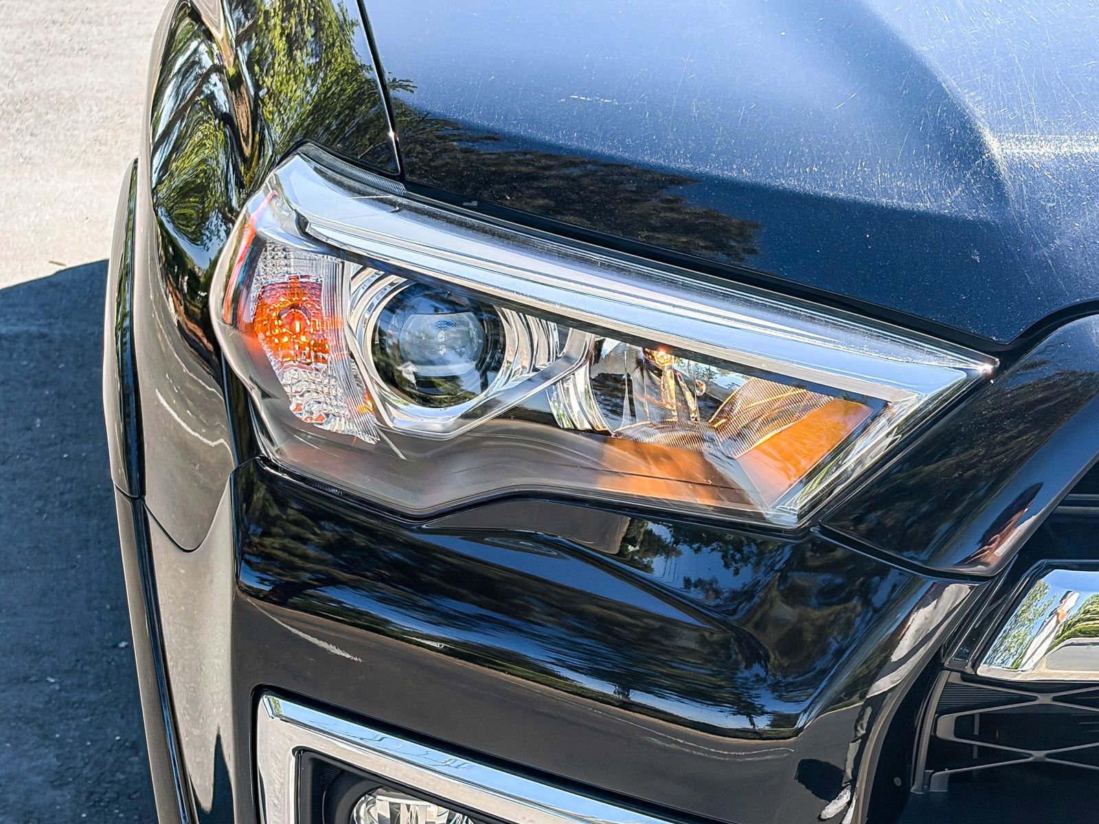 Used 2023 Toyota 4Runner Limited image 7