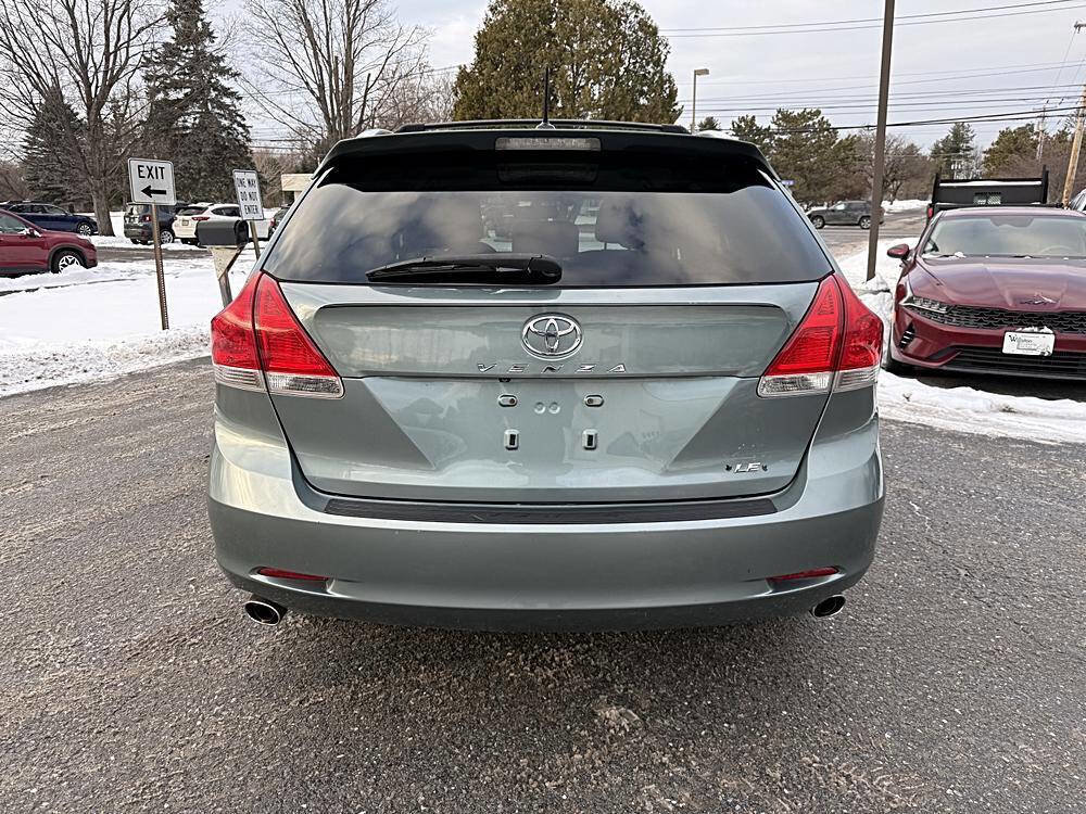 Used 2012 Toyota Venza LE image 4