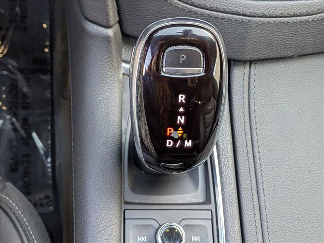 Used 2022 Cadillac XT6 Premium Luxury w/ Platinum Package AWD/4WD image 12