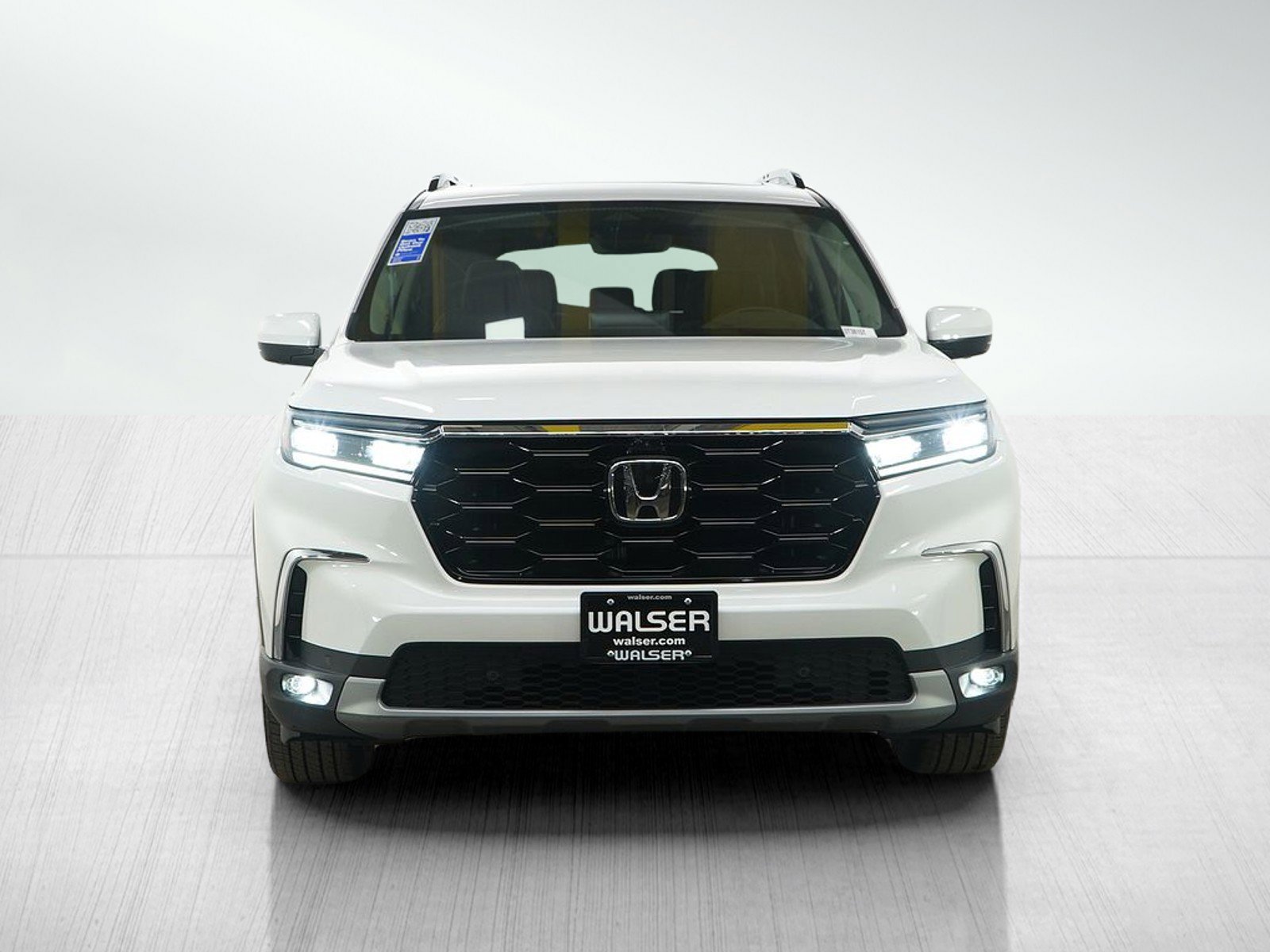 Used 2023 Honda Pilot Elite image 8