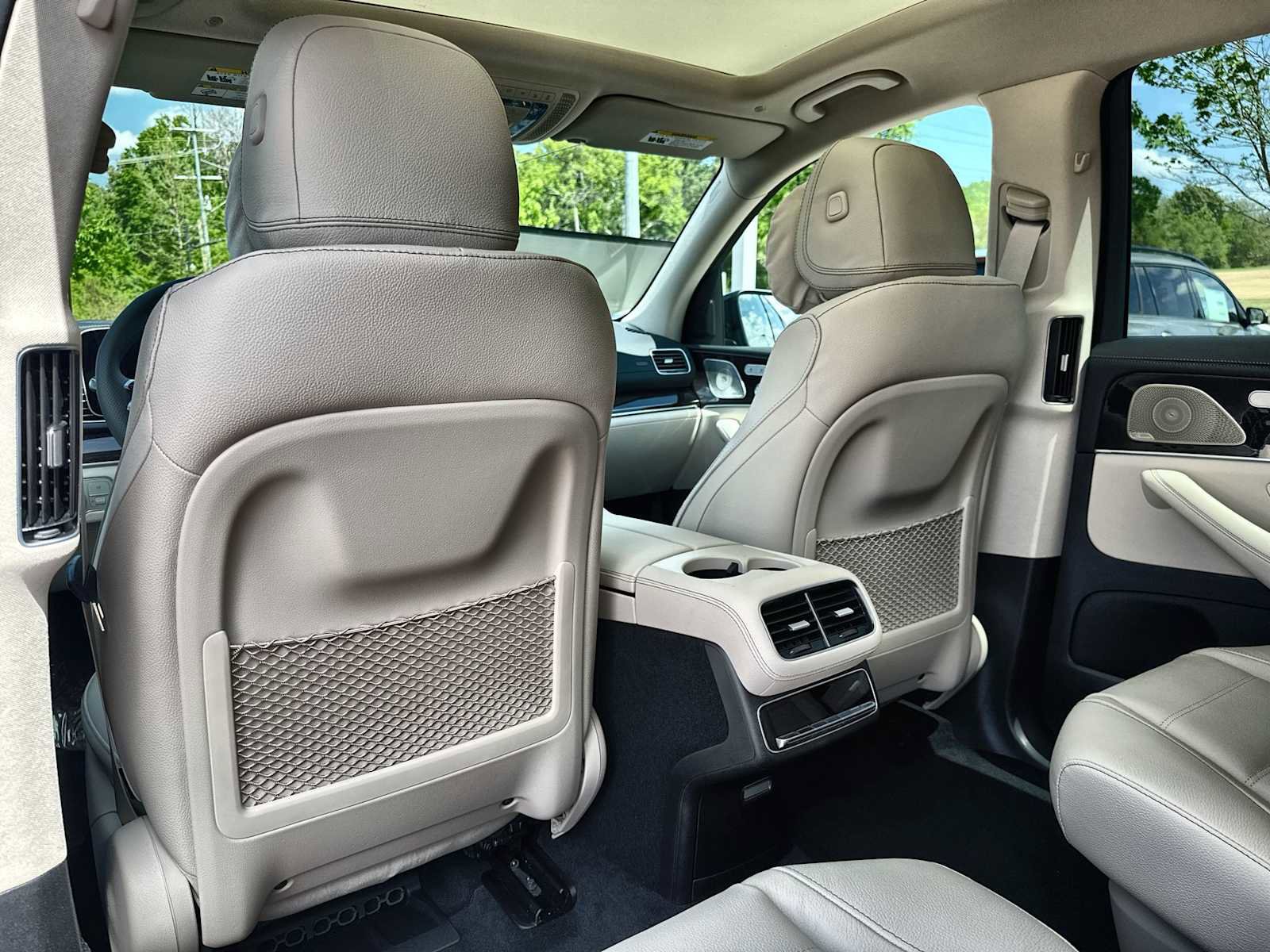 New 2026 Mercedes-Benz GLS 450 4MATIC image 18