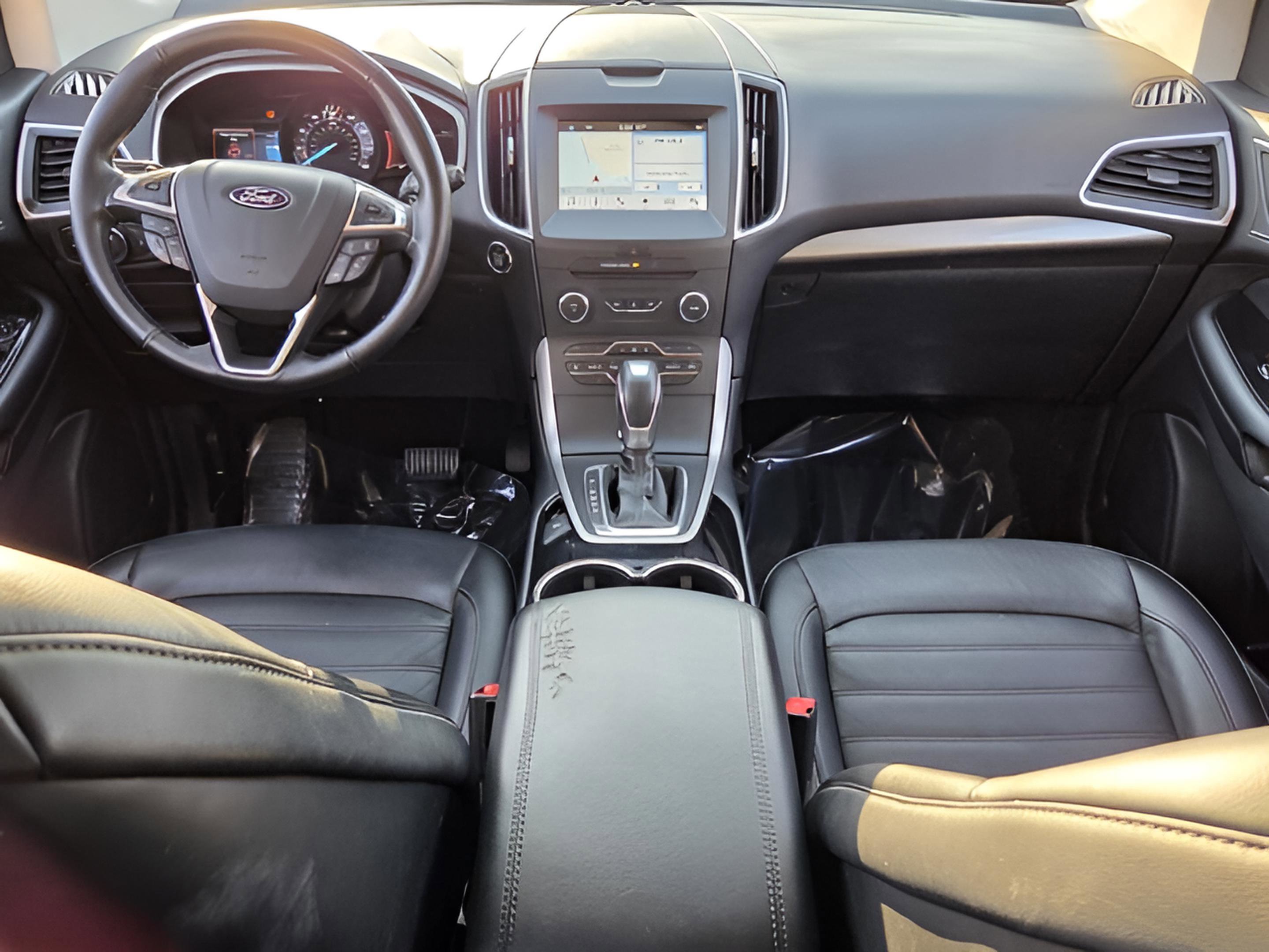 Used 2017 Ford Edge SEL w/ Equipment Group 201A image 10