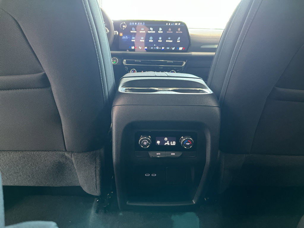 New 2026 Chevrolet Traverse LT FWD image 16