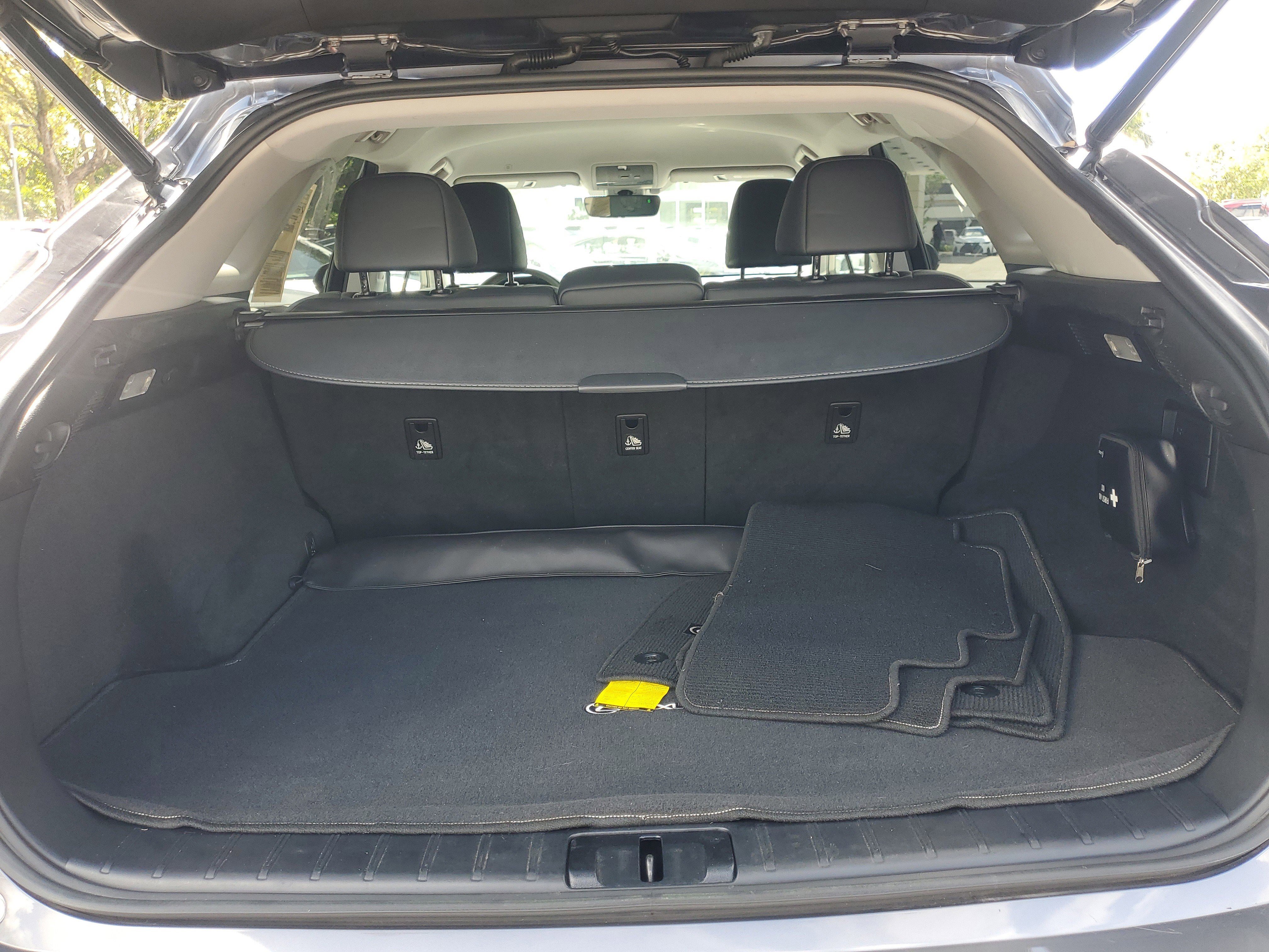 Used 2017 Lexus RX 350 FWD w/ Accessory Package image 8