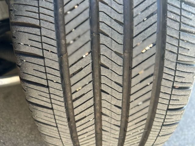 Used 2023 Lincoln Aviator Reserve w/ Equipment Group 201A image 11