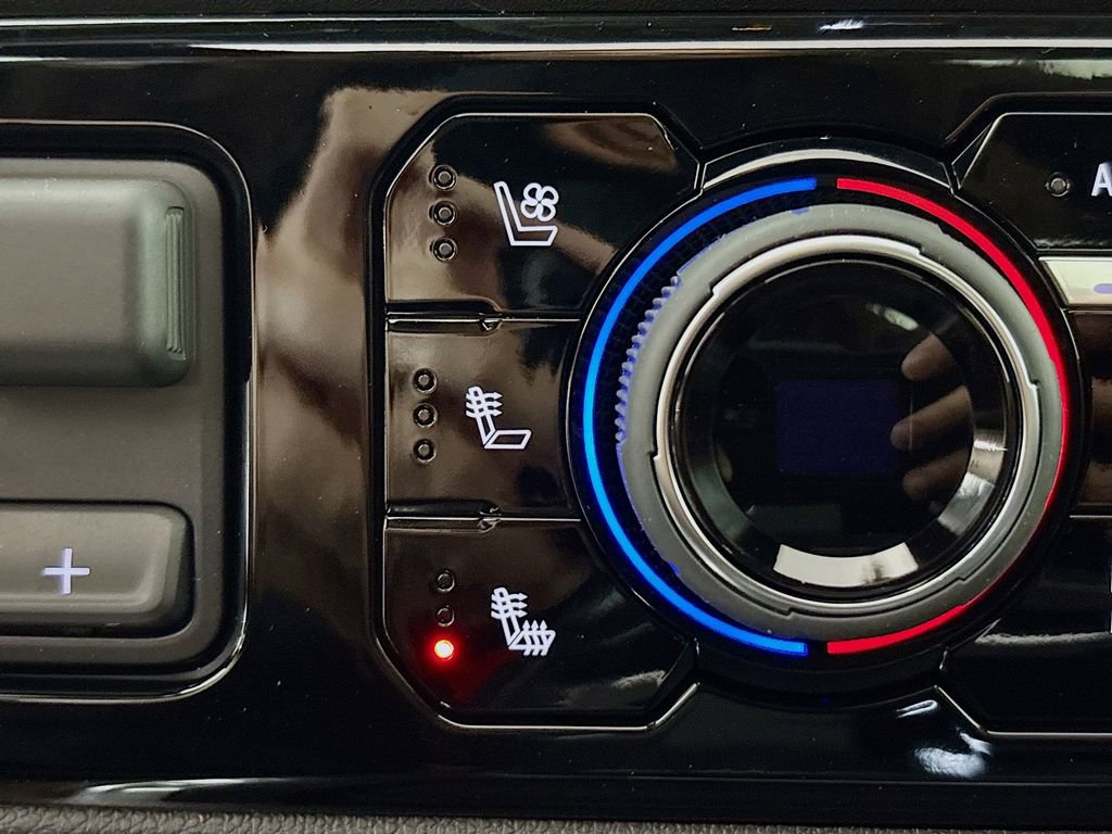 New 2025 Chevrolet Silverado 3500 High Country w/ Technology Package image 20