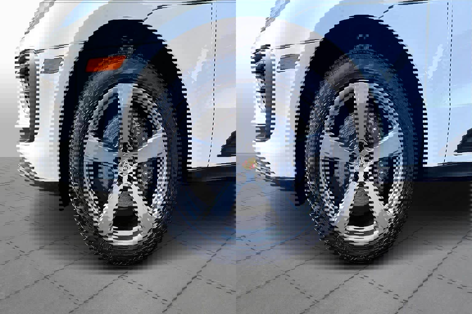 Used 2025 Porsche Macan image 12