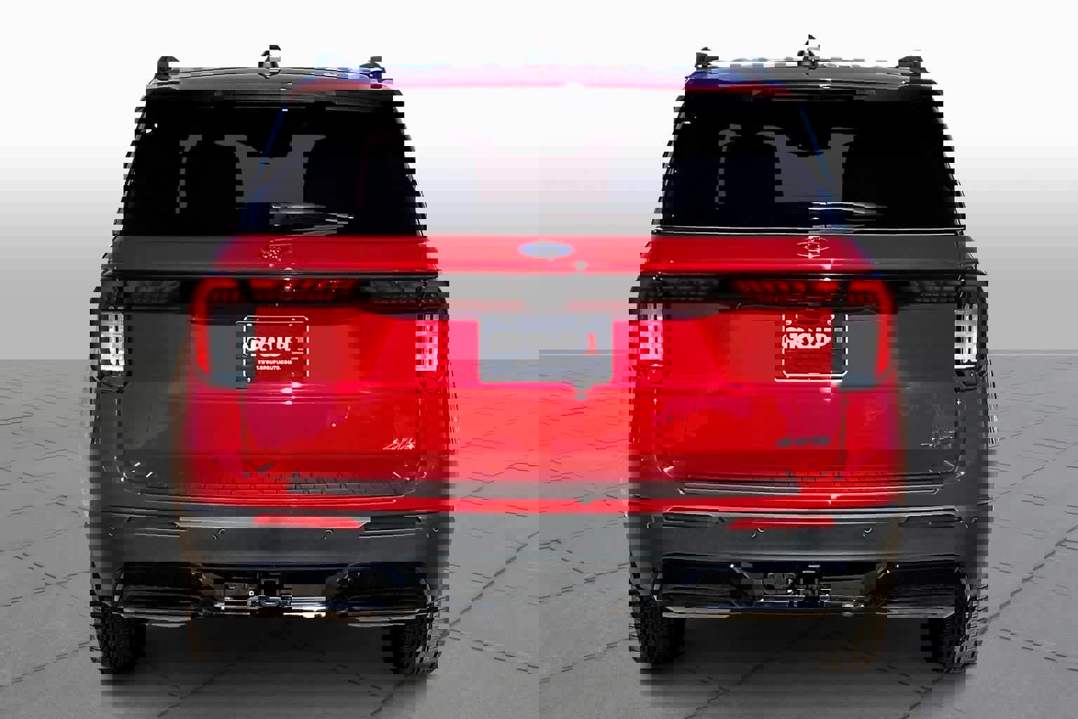 New 2026 Ford Explorer ST-Line w/ ST-Line Street Pack image 4