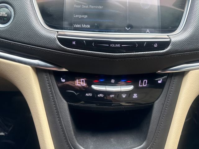 Used 2018 Cadillac XT5 Luxury w/ LPO, Wheel Lock Package AWD/4WD image 15