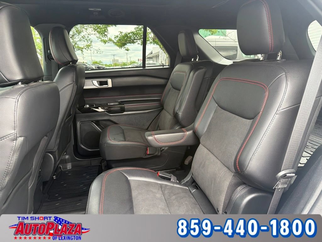 Used 2023 Ford Explorer ST-Line w/ Class IV Trailer Tow Package AWD/4WD image 18