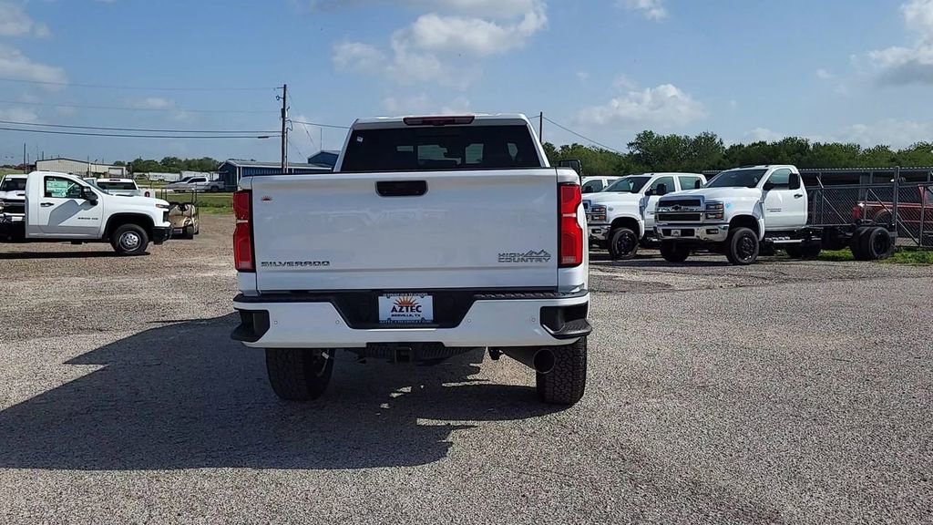 New 2024 Chevrolet Silverado 2500 High Country w/ High Country Premium Package image 7