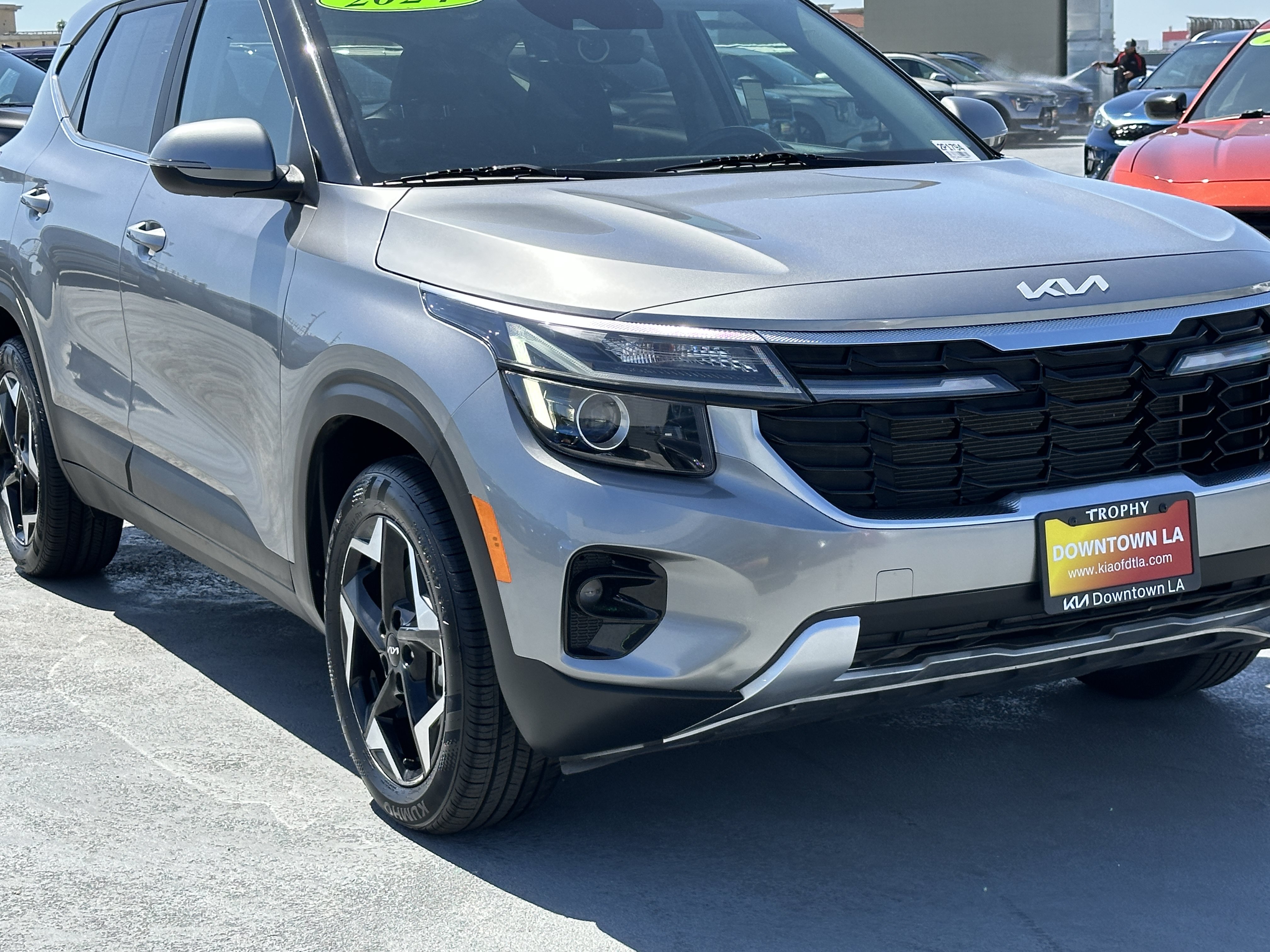 Certified 2024 Kia Seltos EX AWD/4WD image 11